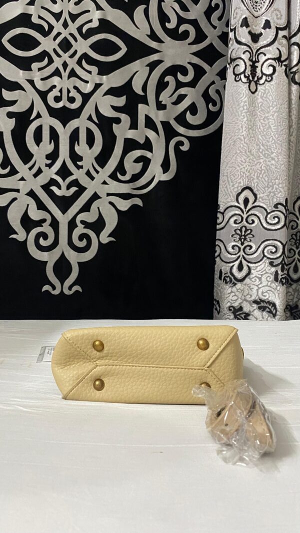 Bagybars Elegant Cream Top-Handle Bag - Image 2